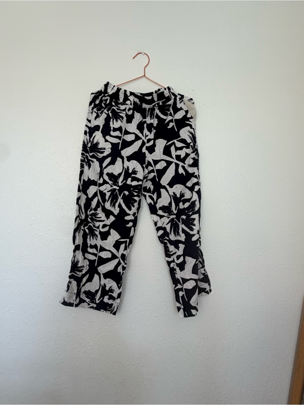 Calypso St. Barth linen blend Black & White Floral Pants